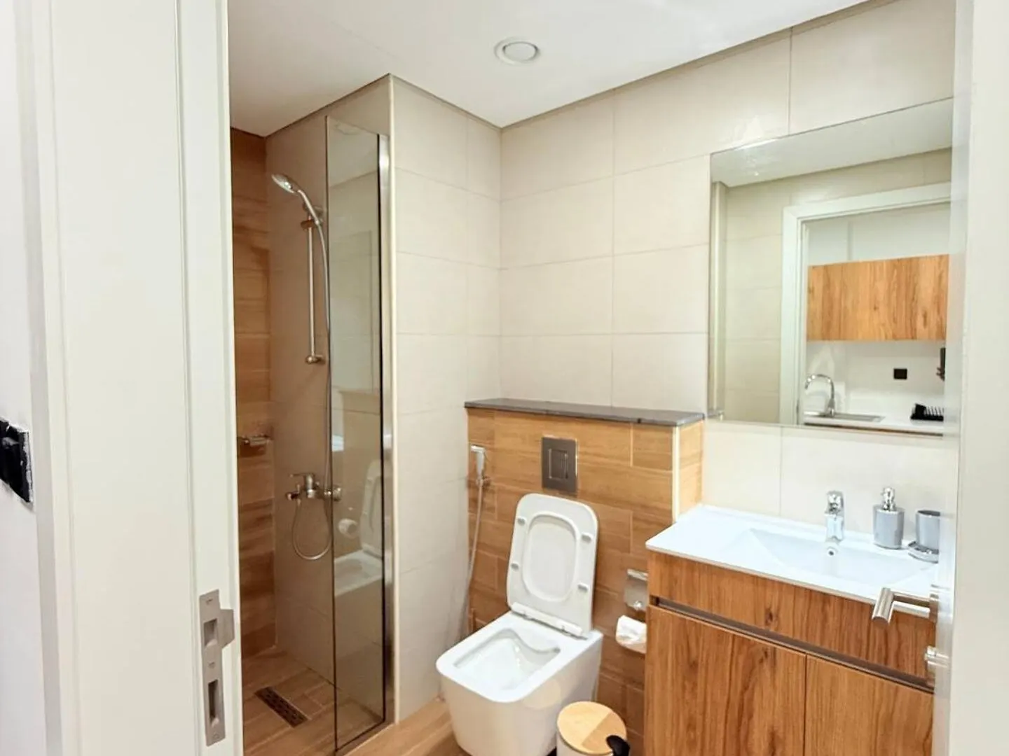 Elegant Studio Adgm Al Maryah Abu Dhabi Emirati Arabi Uniti